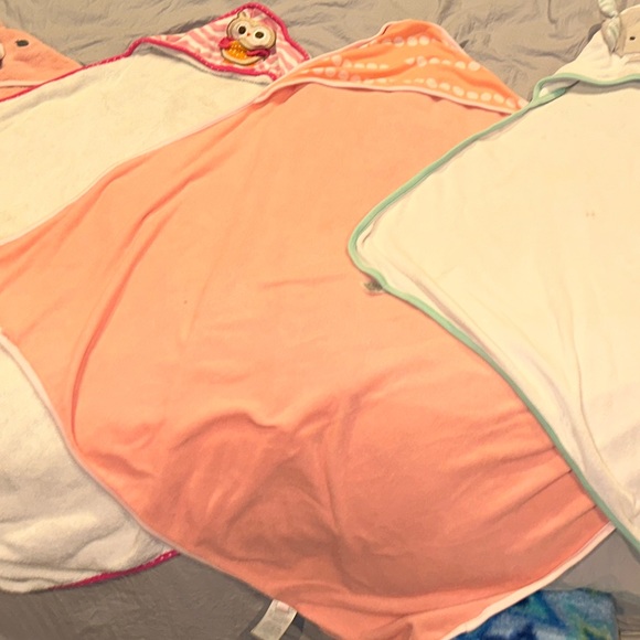 Baby Hooded towels newborn bath time 4 - Picture 2 of 5